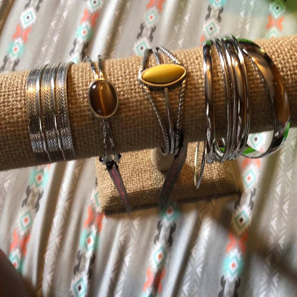 Bracelet